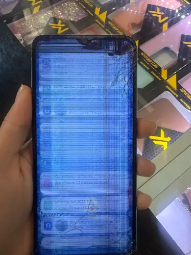 Recepción y diagnóstico: Honor X6A con pantalla rota por caída | Reparación realizada en Curicó, Región del Maule